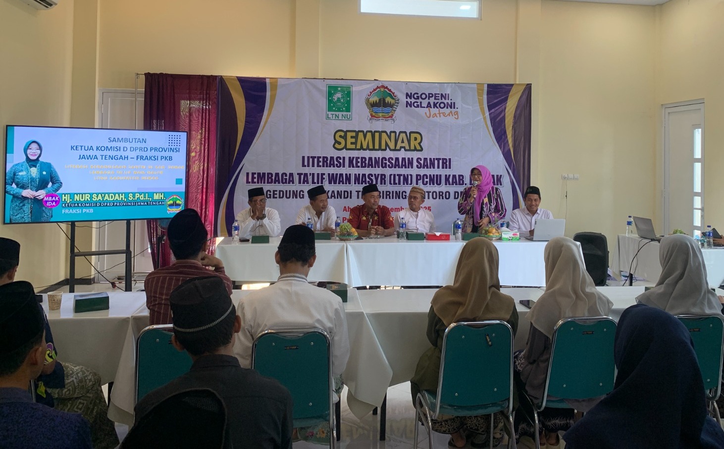 LTN PCNU Demak Sukses Gelar Seminar Literasi Kebangsaan Santri